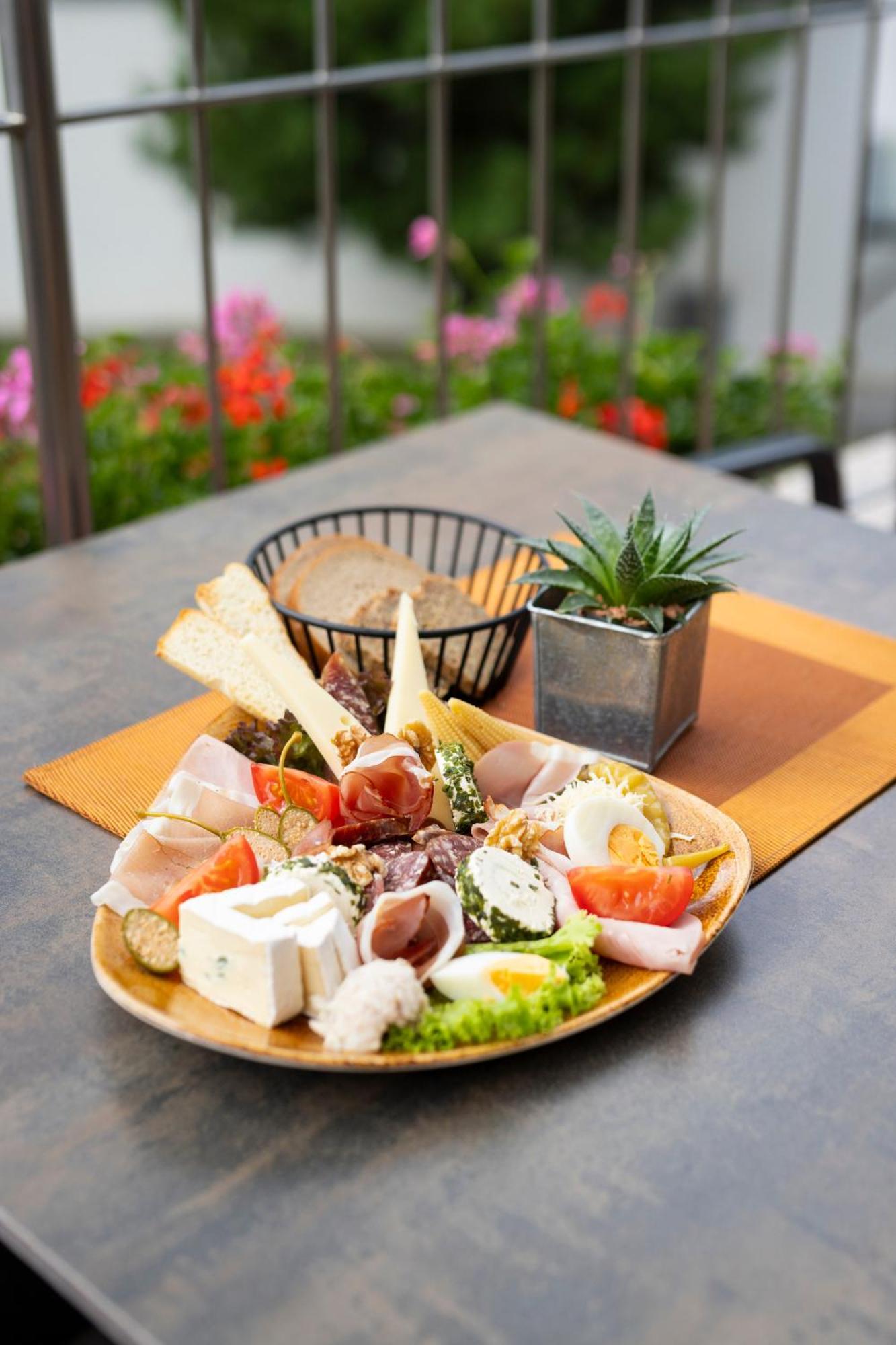 Hotel Jaegerhof Ischgl Luaran gambar
